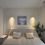 Leandros Cfu Flat Apartament