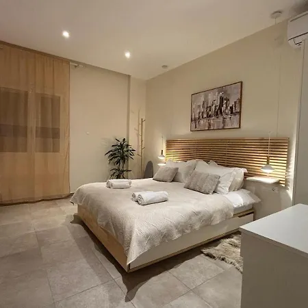 Leandros Cfu Flat 아파트