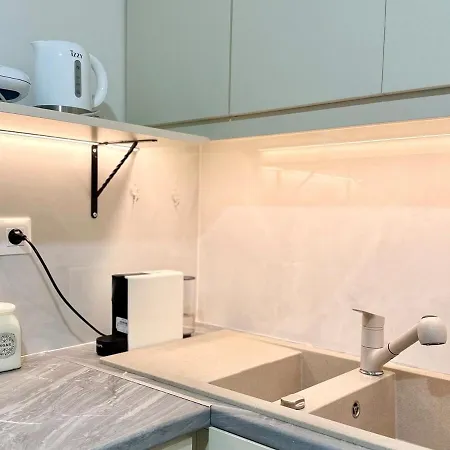 Apartament Leandros Cfu Flat