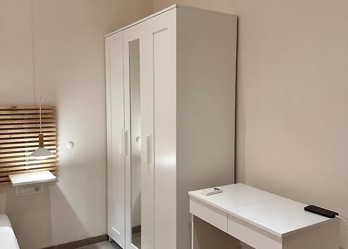 Leandros Cfu Flat * Corfu (city)
