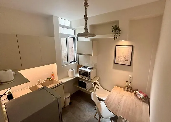 Διαμέρισμα Leandros Cfu Flat *